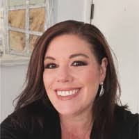 Jacqueline Tyler's Instagram, Twitter & Facebook