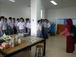 Biaya masuk sma al bayan sukabumi. Biaya Pendidikan Di Al Bayan Boarding Terkait Pendidikan