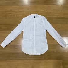 Subscribe to get all the latest video updates and fashion news. H M White Shirt Men S Fashion Clothes Tops On Carousell