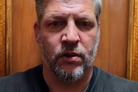 Sveštenik iz Dervente pokrenuo akciju skupljanja novca za liječenje Drage  Savića