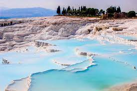 Its ruins are adjacent to modern. Kak Dobratsya Do Pamukkale V Turcii Kak Samostoyatelno Doehat Na Avtobuse I Avto