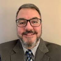 Andrew Vara's Instagram, Twitter & Facebook