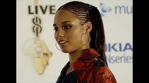 She is mainly known as an american singer. Alicia Keys Hairstyles Braids Youtube