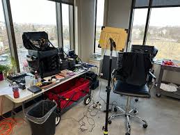 Providing hair and makeup support for our friends at Demdaco Kansas City.  #models #productphotography #merchandise #holidaymercantile #headquarters  #7throwproductionsonlocation #7throwteam #mallybeauty #itcosmetics  #melaniemillshollywood ...