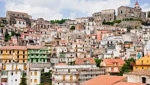 Cosa vedere a castiglione di sicilia: Castiglione Di Sicilia Un Borgo Nel Cuore Della Valle Dell Alcantara Siviaggia