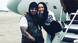 Bieber was signed to rbmg records in 2008. Justin Bieber S Dad Jeremy Gets Married Wedding Details Revealed Hollywood Life