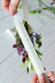 Wildblumen Hochzeit Teil 3 Blumenarmband Fur Brautjungfern Selbst Binden Wildblumen Hochzeit Blumen Armband Brautjungfer Blumen Armband