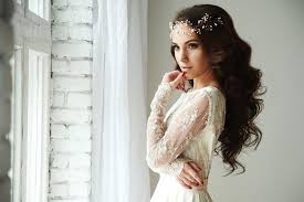 There's a myriad of breathtaking wedding hairstyles for medium hair, from simple and effortless to elaborate and sophisticated. Simple Wedding Hairstyles For Pinay Brides All Things Hair Ph