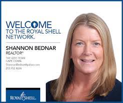 Shannon Bednar's Instagram, Twitter & Facebook