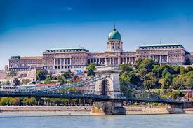 Avant l'utilisation, marquez sur la utilisez votre carte budapest dès les premiers moments après avoir arrivé à budapest. Budapest A Voir Climat Visite Monuments Restaurants Guide De Voyage Budapest Tourisme