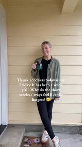 Thankful this week is a short one and I get 4 days to spend with family!  🤎💛🦃 #thanksgivingvibes #ootd #fashiontiktok