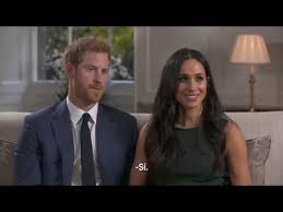 Se sentían incómodos formando parte de la corona y soñaban con vivir harry y meghan se sienten aliviados de haber renunciado a la corona británica. Primera Entrevista Del Principe Harry Y Meghan Markle Tras Su Anuncio De Compromiso Subtitulada Youtube Anuncio De Compromiso Meghan Markle Principe Harry