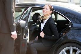 Personal Driver In Los Angeles And Its Many Benefits Private Car Service Airport Car Service Chauffeur Service