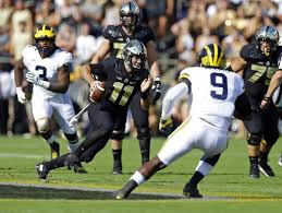 Latest on qb david blough including news, stats, videos, highlights and more on nfl.com. Https Www News Sentinel Com Sports 2018 03 01 Purdue Boilermakers Spring Football 5 Questions In The Air