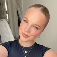 Amelia Stocker's Instagram, Twitter & Facebook