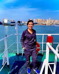 Se había difundido la noticia de que un enorme buque carguero, el ever given, se había atascado en el canal de suez, bloqueando una de las principales rutas marítimas del mundo. Marwa Elselehdar Ù…Ø±ÙˆØ© Ø§Ù„Ø³Ù„Ø­Ø¯Ø§Ø± Home Facebook