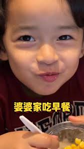 Doris接触钢琴没多久，进步还是很大的。#叶海洋| 叶海洋Gavin