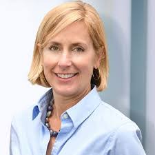 Lisa Hellmann's Instagram, Twitter & Facebook