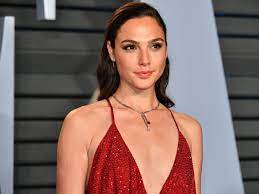 Gal gadot is an israeli actress, singer, martial artist, and model. Gal Gadot Says Joss Whedon Threatened To Damage Her Career