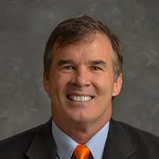 Wes Hines's Instagram, Twitter & Facebook