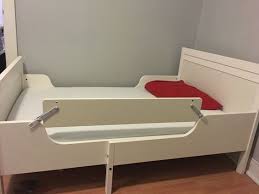 Ikea Hacks Kinderkamer En Voor De Babykamer Van Lamp Kast Ledikant En Poppenhuis Mamaliefde Nl Ikea Bed Peuter Slaapkamer Jongens Ikea Hacks