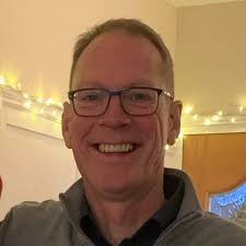 Pete Jones (@Pekabelo)