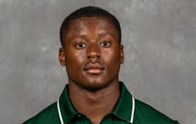 MA TCHUP INSIDE THE TRIBE □ W&M PLAYERS TO WATCH JR □ QB SR □ RB JR □ LB SR  □ DE SR □ CB □ MATCHUP AT A GLANCE