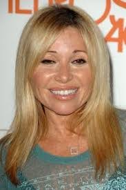 Leslie Speights's Instagram, Twitter & Facebook