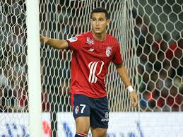 Kariyer sayfasında anwar el ghazi isimli futbolcunun sezon bazında takımının yer almış olduğu turnuvalardaki maç, gol, asist, sarı kart, kırmızı kart, oyuna girme, oyundan alınma. Aston Villa Sign Dutch Winger Anwar El Ghazi On Season Long Loan From Lille 90min