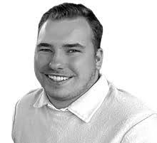 Linda Hammerschmidt's Instagram, Twitter & Facebook