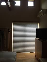 調光 ロールスクリーン fuga 遮光 モダン シンプル おしゃれ かっこいい カーテン レース 徳島 徳島市 カーテンコール オーダーカーテン 専門店 調光ロールスクリーン カーテン リビング