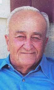 Russell Wray's Instagram, Twitter & Facebook