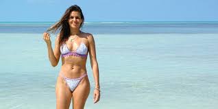 Cuca roseta | cuca roseta é uma das mais marcantes e reconhecidas vozes do fado da atualidade. Cuca Roseta A Banhos Nas Bahamas Fotografias Exclusivas Atualidade Sapo Lifestyle