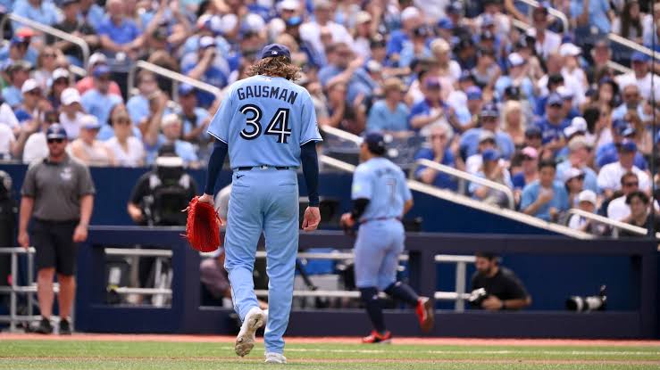 Blue Jays Must Use Brains, Not Hearts, at Trade Deadline - Lindy's Sports