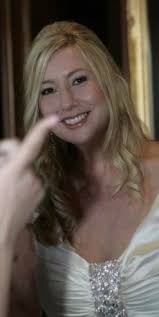 Is anyone able to remove my hand from this photo? Please and thank you🫶🏻 