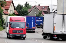 Es gibt ja auch 3,5 tonner mit lkw zulassung,da hat der adac eventuell andere bestimmungen. Adac Lkw Maut In Ortsdurchfahrten Gefordert Region Land Schwarzwalder Bote