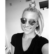 Savannah Chrisley Short Hair Top Knot Bun Hairstyles Short Hair Styles