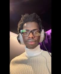 GOD IS GOOD! I AM PLAYING “YOUNG CHRIS” IN EVERYBODY STILL HATES CHRIS!!!!  SO BLESSED TO BE A PART OF A SHOW I GREW UP LOVING AND STILL DO! SUCH GREAT  AND TALENTED PEOPLE I GET TO WORK WITH! SHOUTOUT ...