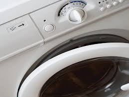 Luni, 1 martie, ora 12.40, polițiștii din baia mare au intervenit la un accident rutier produs pe strada victoriei din baia mare. Electrocasnice Multimedia È™i Iluminat