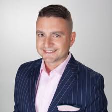 D2 Chief Coaching Officer Opens New Firm