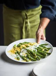 Recette De Tartare De Duo De Saumon Grenade Et Croustillant Sale De Genevieve Everell Clean Recipes Food Veggies