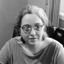 Meu pai, Flavio Steffen, foi tradutor por quase meio século. Lembro dele  traduzindo livros no PC dele, no escritório dele na edícola. Lembro dele  nos levar ao escritório de uma editora no