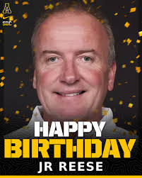 Aaron Hollis (@ahollis_)