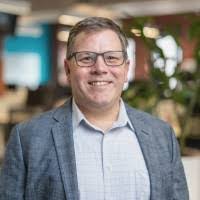 Thomas Iannuzzi's Instagram, Twitter & Facebook