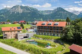 Herzlich willkommen beim tsv oberstdorf 1888 e.v. Hotel Oberstdorf 4 Hrs Star Hotel In Oberstdorf Bavaria
