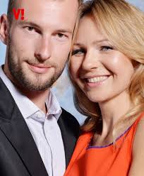 🔴 Prawda o małżeństwie Anny Guzik wyszła na jaw. I to po 10 latach od  ślubu! Największą popularność przyniosła jej rola Żanety w serialu „Na  Wspólnej”, w którym można oglądać ją do