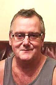 Shane Dutton's Instagram, Twitter & Facebook