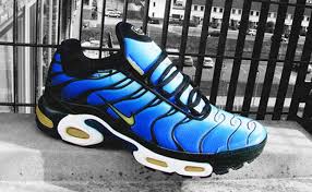 Bring Em Back Nike Air Max Plus Hyper Blue Nicekicks Com Nike Air Max Plus Nike Free Shoes Nike Air Max