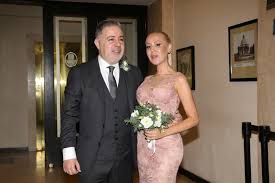Siempre respetuoso en las entrevistas a las que me invitó. El Despiadado Comentario De Evelyn Von Brocke Para Su Ex Fabian Doman