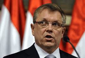 Www.rtl.hu/hirek perrel fenyegeti mészáros lőrinc azokat a hírportálokat, amelyek közzétettek egy vele készült beszélgetést. Orban Viktor Innen Nem Megyunk El Itt Maradunk Varosi Kurir